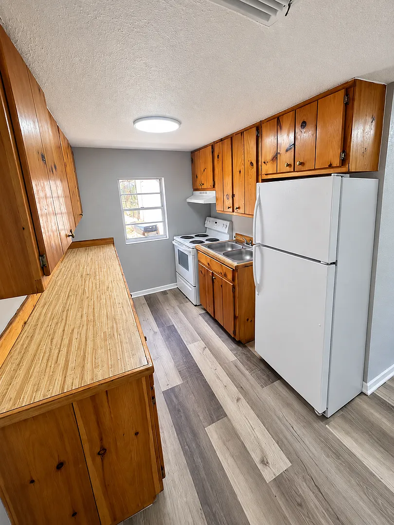 Updated 2BR/1BA Dade City Home w/ Remodeled Bathroom & Carport! — Photo 3
