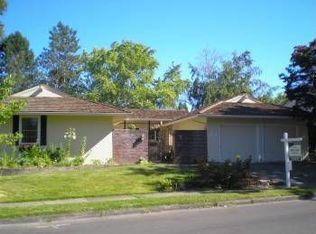 15047 NW Oakmont Loop, Beaverton, OR