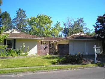 15047 NW Oakmont Loop photo 1