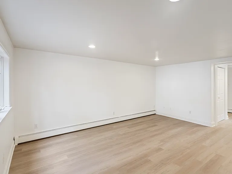 Spacious living room.
