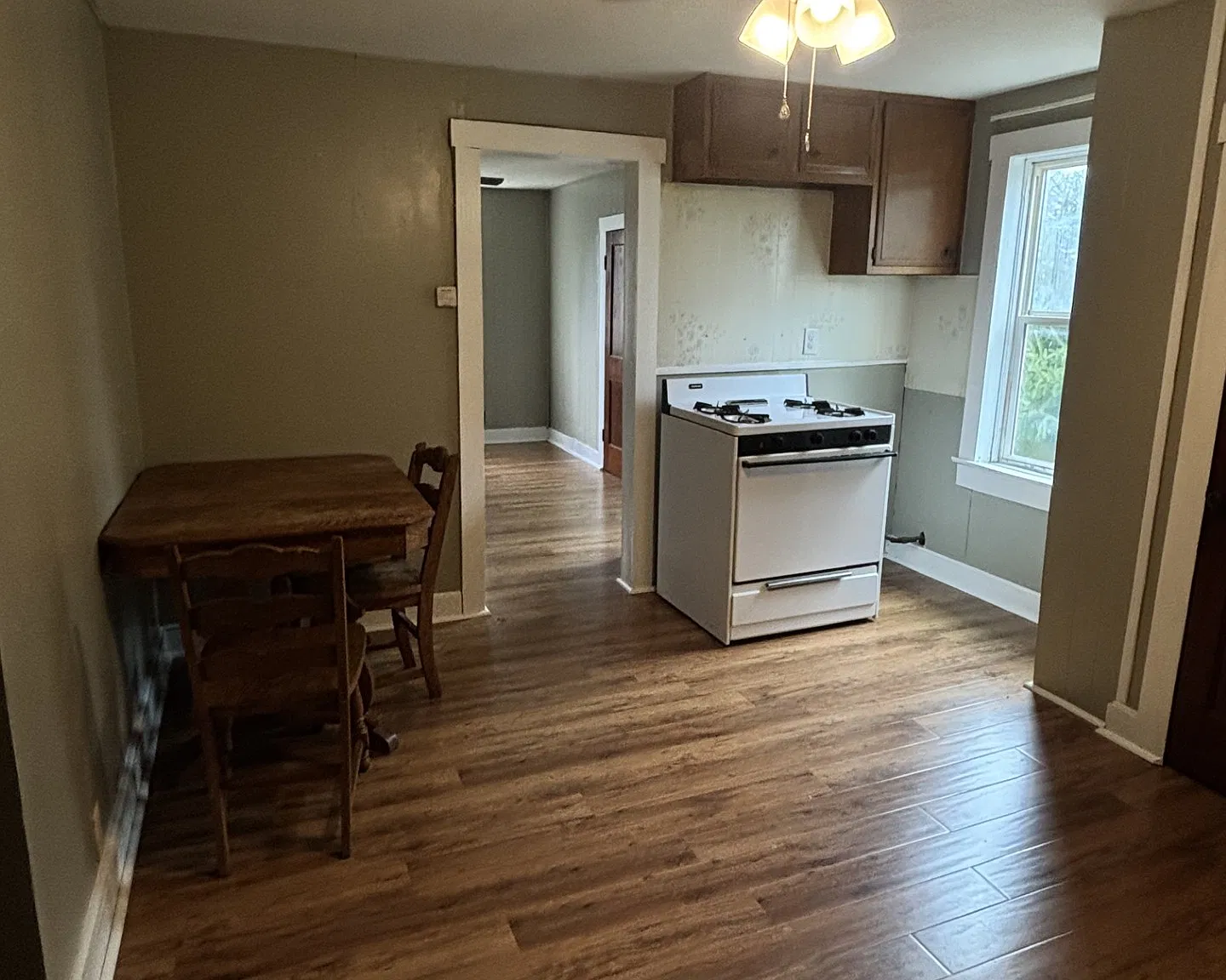 1 bed, 650 sqft, $875 — Photo 3