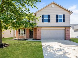 9635 Gull Lake Dr, Indianapolis, IN 46239
