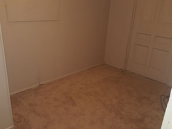 3rd image of 3754 Rockwood Ave