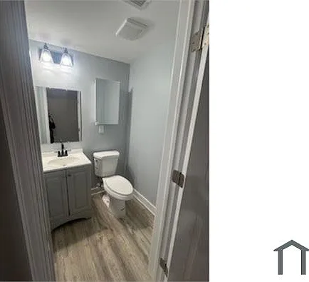 1836 Laurens St — Photo 5