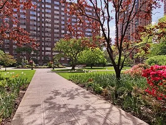 Sold by Corcoran | media 4