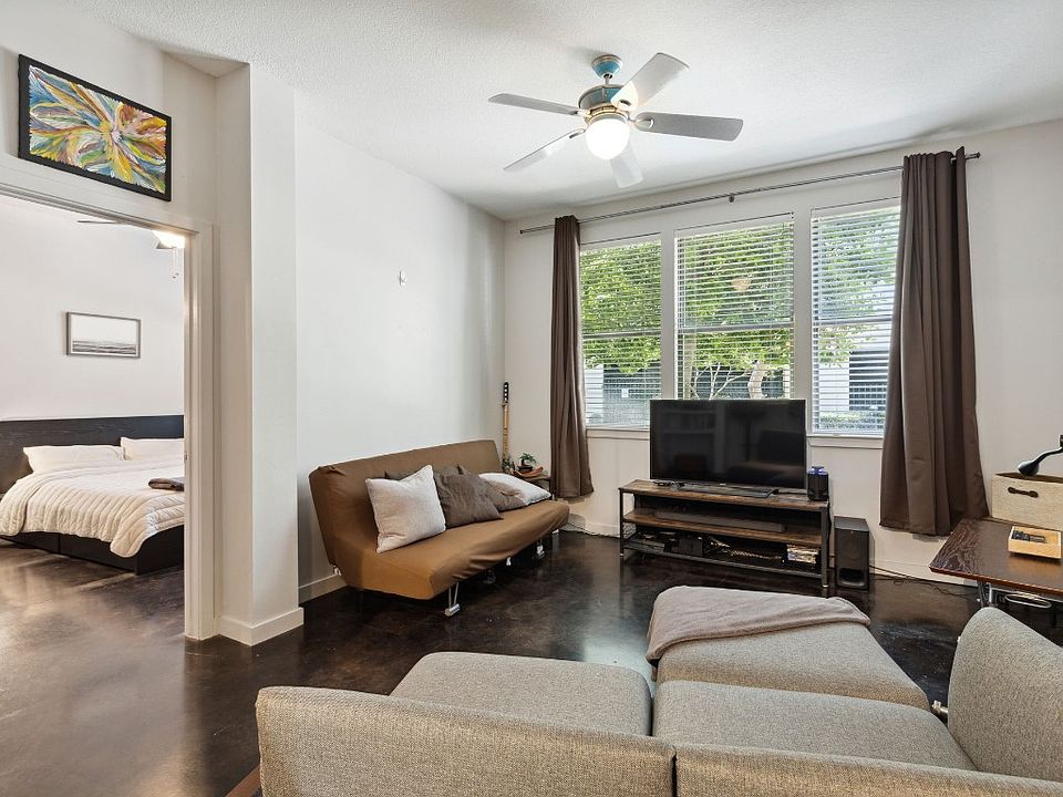 1st image of 201 W Lancaster Ave Unit 117