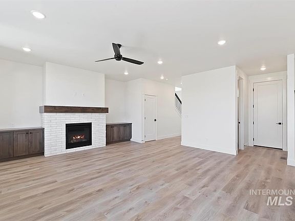 4th image of 4716 N Camp Creek Ave