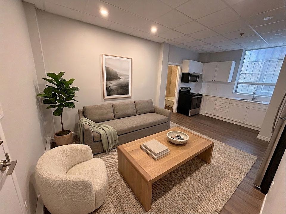 1st image of 88 York St #200