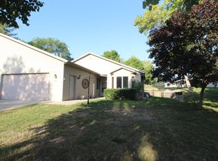1021 N Buse St, Fergus Falls, MN 56537