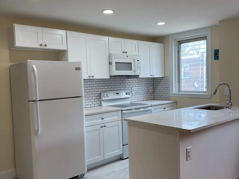 249 Glendale Rd — Photo 20