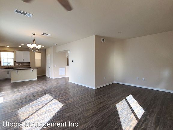 3rd image of 4541 Rainier Ave Unit 16