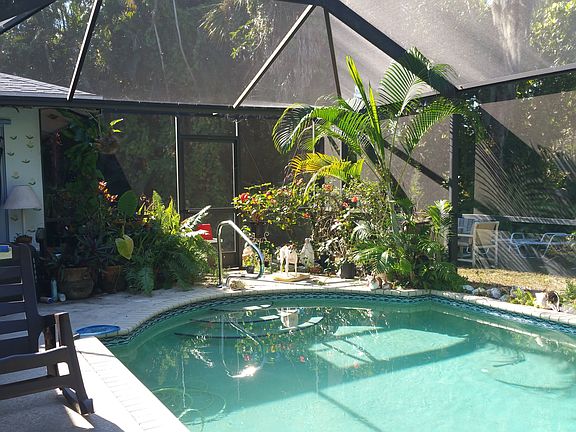 5th image of 1762 Windward Way APT A