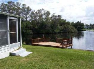 87 Sun Cir, Fort Myers, FL 33905
