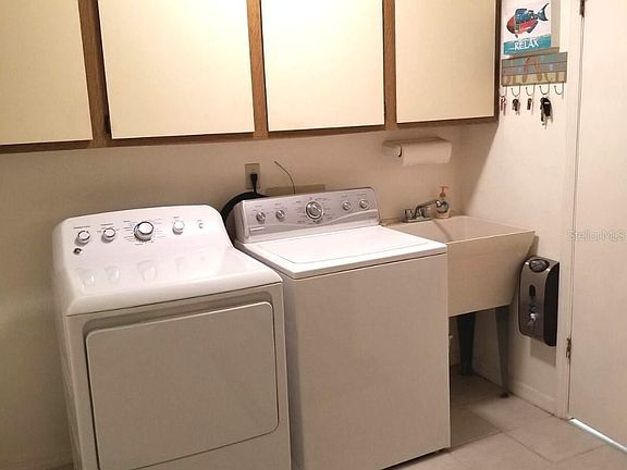 5th image of 2020 Hullhouse Dr #331