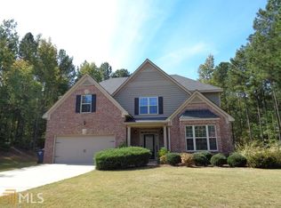 33 Cainbridge Park Dr, Newnan, GA 30263