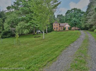 1362 Lower Mill City Rd, Dalton, PA 18414