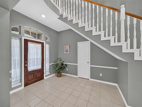 4th image of 4311 Greystone Way