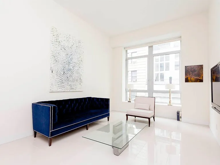 111 Fulton St #817 — Photo 1