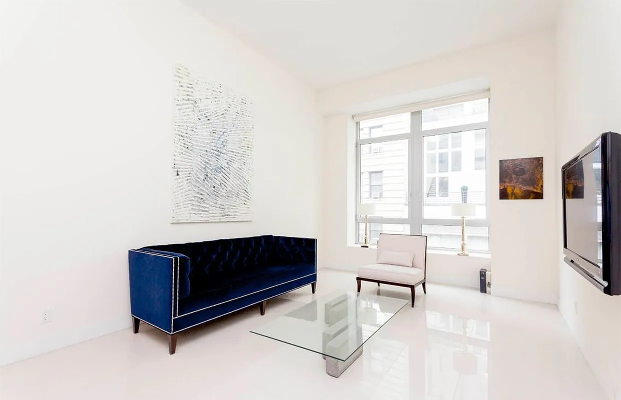 111 Fulton Street 817