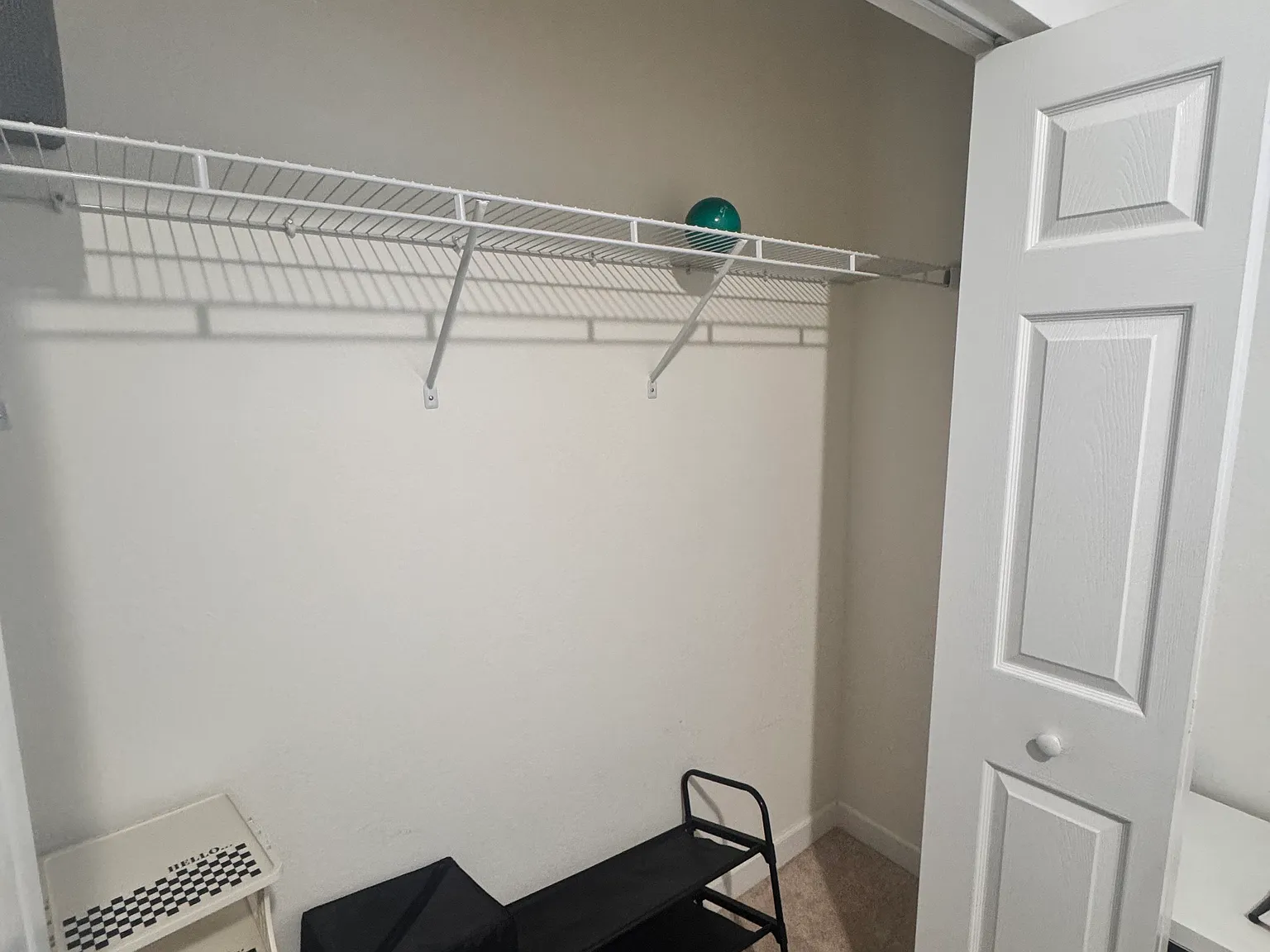 1 bed, 500 sqft, $1,200 — Photo 4