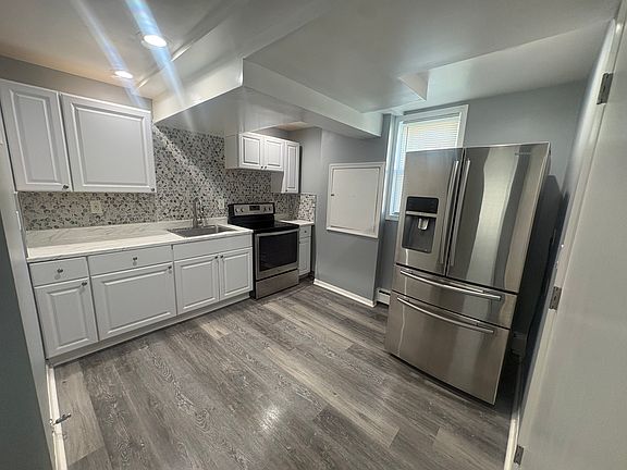 4th image of 620 Alliance St APT 1