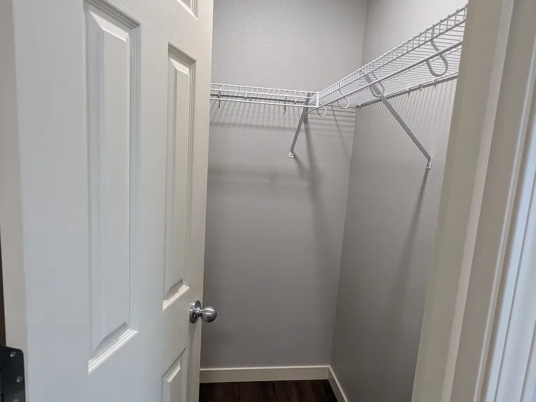 2610 NE 88th Pl — Photo 11