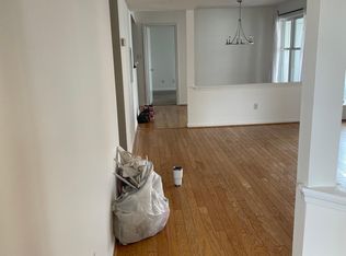 1041 Wirewood Dr #3, Raleigh, NC 27605