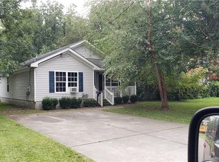 624 Beech St #A, Chesapeake, VA 23324
