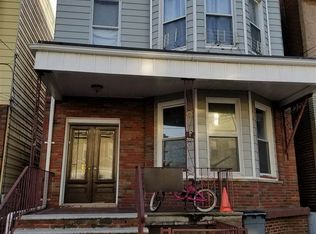 315 21st St, Union City, NJ 07087