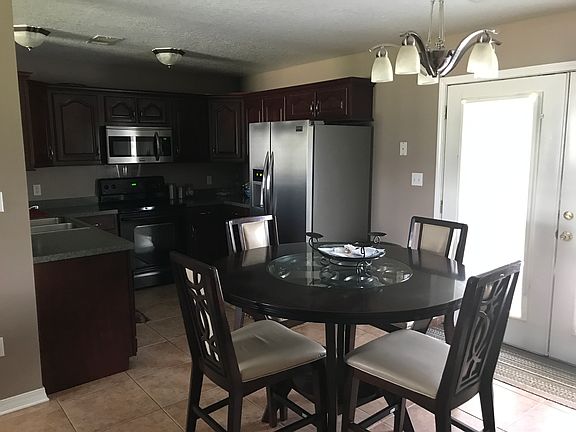 4th image of 7221 Bayou Landing Dr