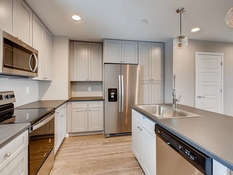 Irving Row LLC — Photo 16