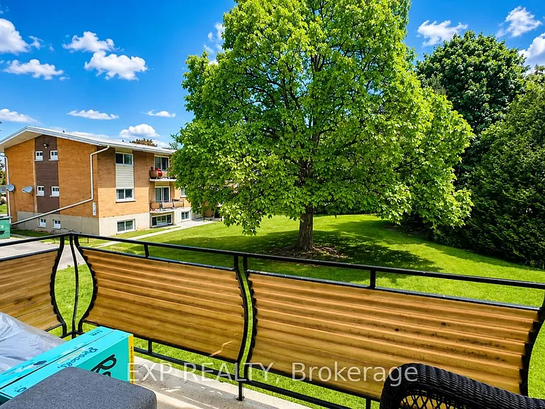 428 Barrie Pl #2 — Photo 18