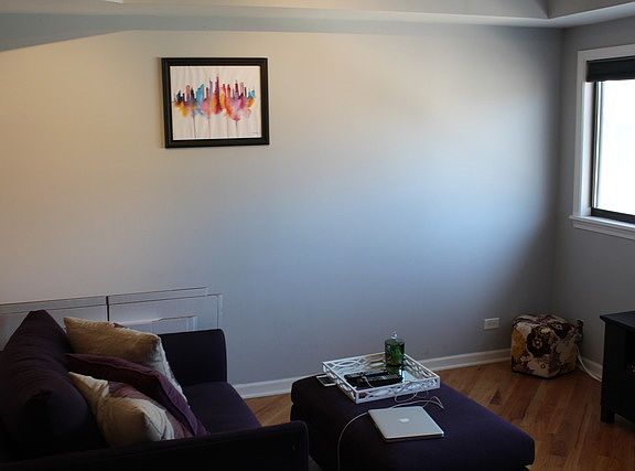 2nd image of 2518 N Lincoln Ave APT 401