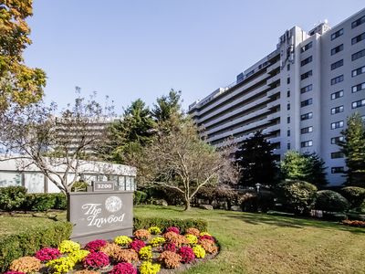 3200 Park Avenue #11C2, Bridgeport, CT, 06604