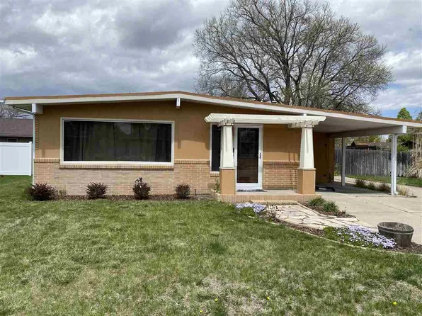 2307 W D St, North Platte, NE 69101