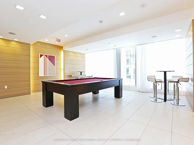 29 Queens Quay E #811 — Photo 30