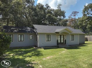 9402 Liska Dr, Tallahassee, FL 32305