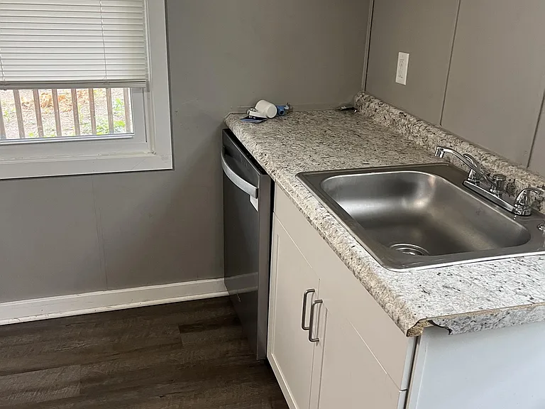 551 New Alexandria Rd — Photo 2