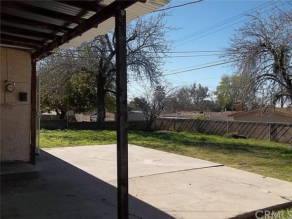 4th image of 5580 Newbury Ave