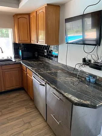 4210 Beacon Square Dr — Photo 8