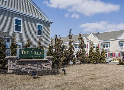 1st image of 5 Wexford Ln