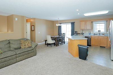 1126 Winter Cherry Lane-105