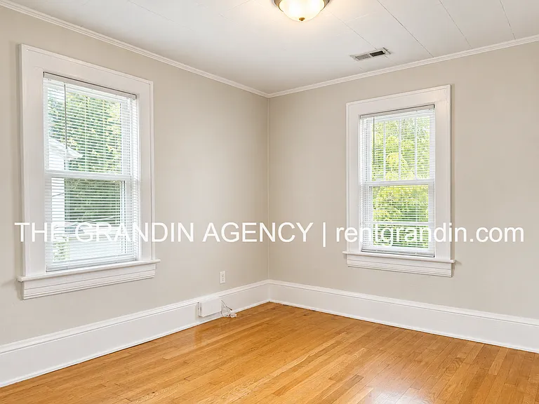 2818 Burton Ave NW #A — Photo 5
