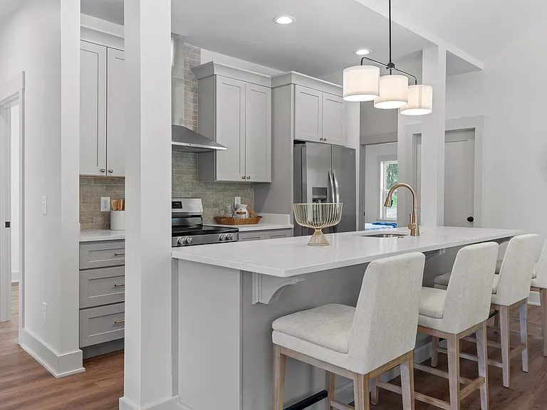 719 Donaldson Rd — Photo 9