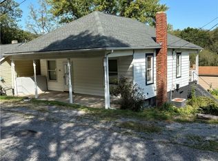 199 Haywood St, East Liverpool, OH 43920
