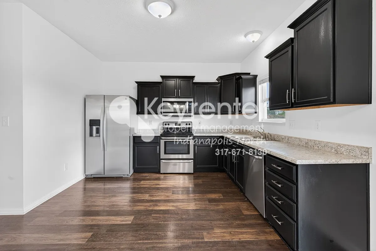 Building Photo - 884 Starflower Trce