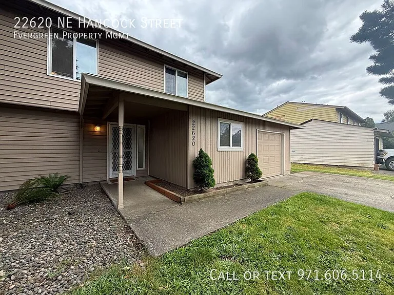 22620 NE Hancock St — Photo 2