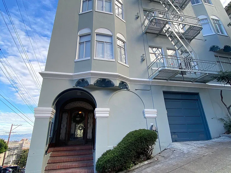 2060 Leavenworth St #5 — Photo 31