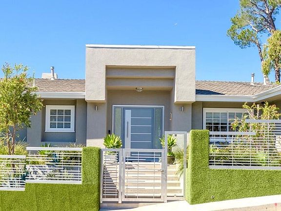 3rd image of 9633 Highridge Dr