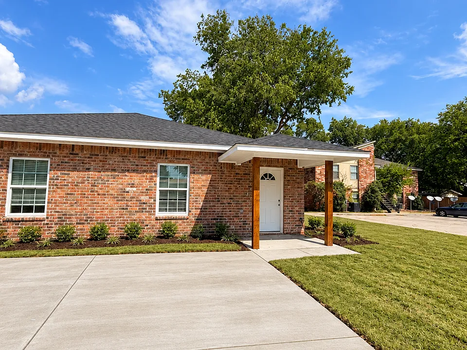309 NW Arlington Ave #2